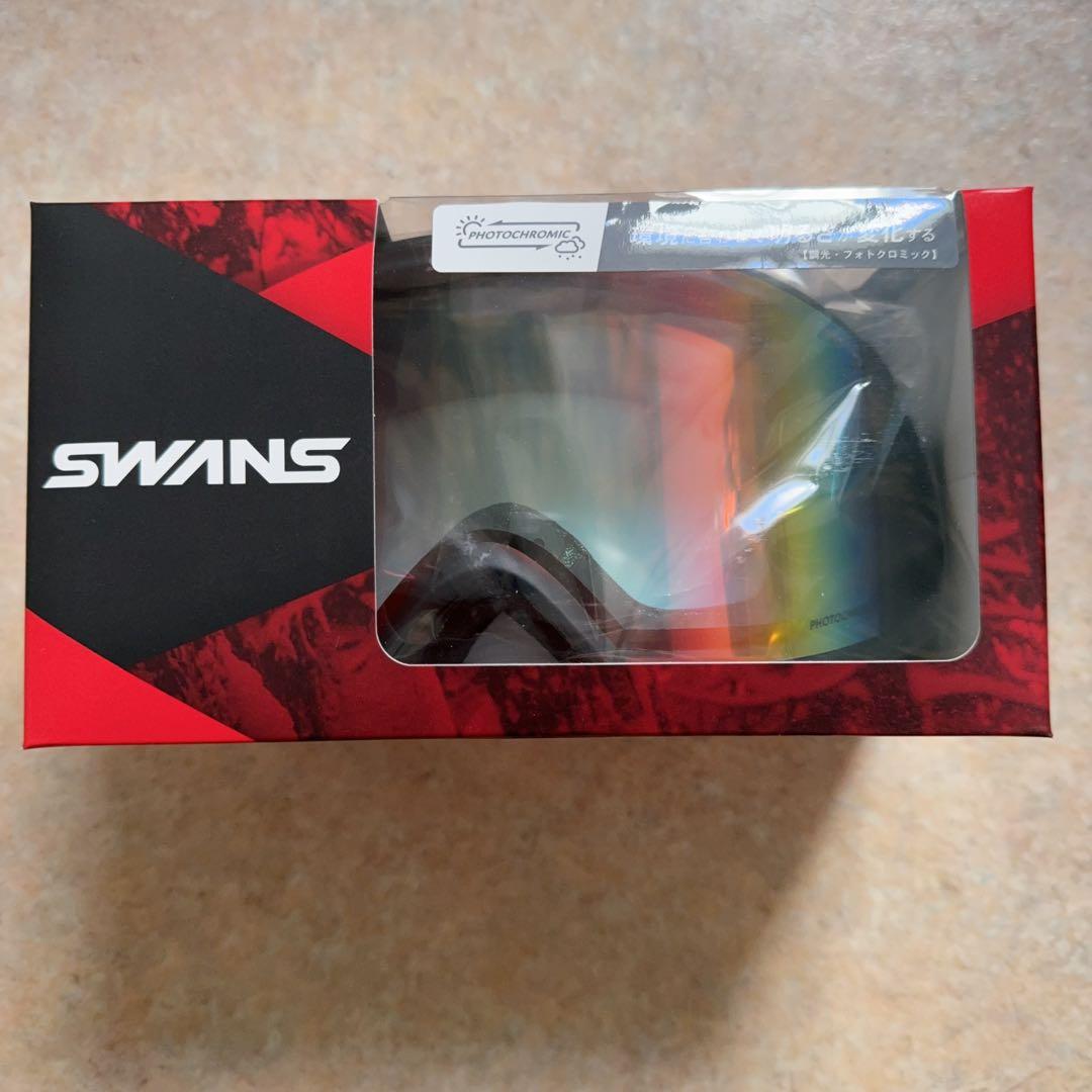 [スワンズ] 日本製 スノーゴーグル くもり止め 眼鏡対応 調光 ミラー