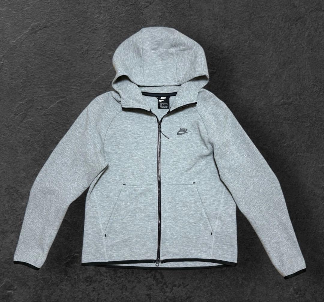 NIKE テックフリースMグレー セットアップ 廃盤‼️