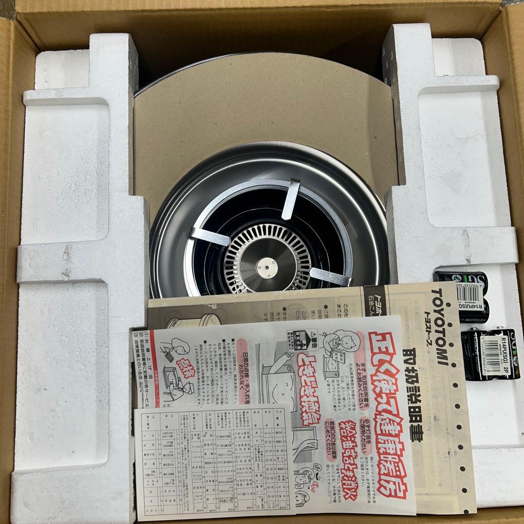 トヨホームヒーター　トヨトミ HH-216 ダークウッド ストーブ　石油　コンロ