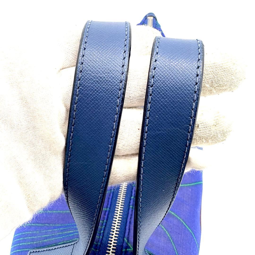 【美品・希少】PRADA　トートバック　花柄　2way　三角ロゴ　A4可　ブルー