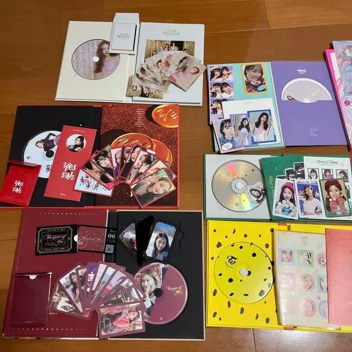 TWICE アルバム　特典、トレカ付き　まとめ売り