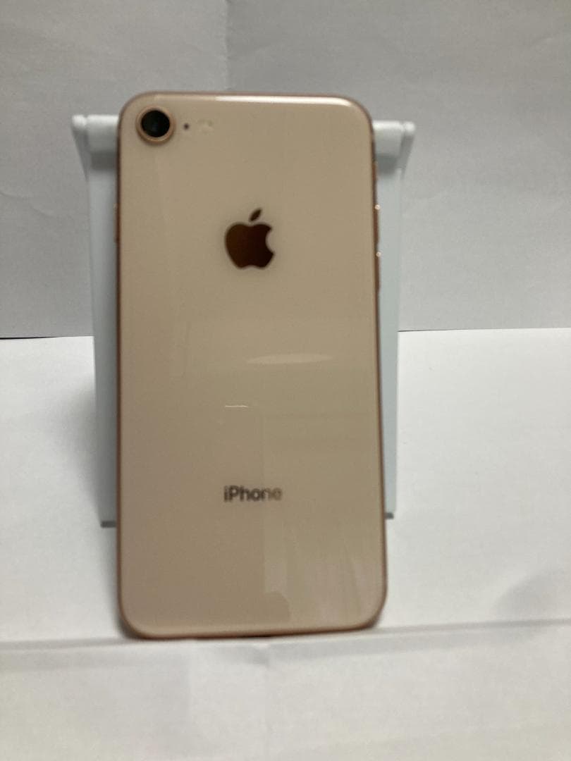 【美品】Apple iPhone 8 ゴールド 本体