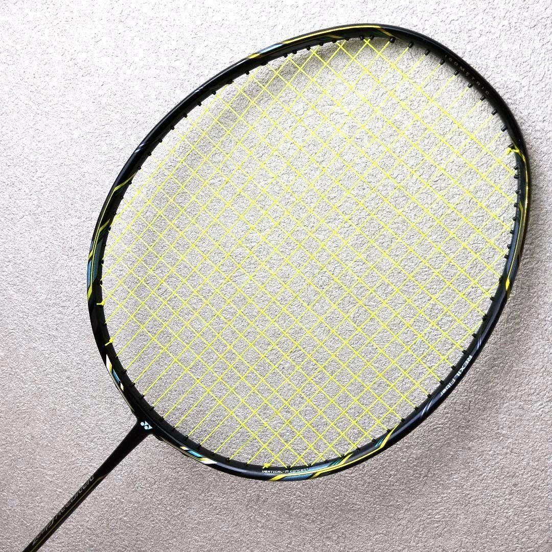 【極美品】Yonex ナノレイグランツ NANORAY GlanZ バドミントン
