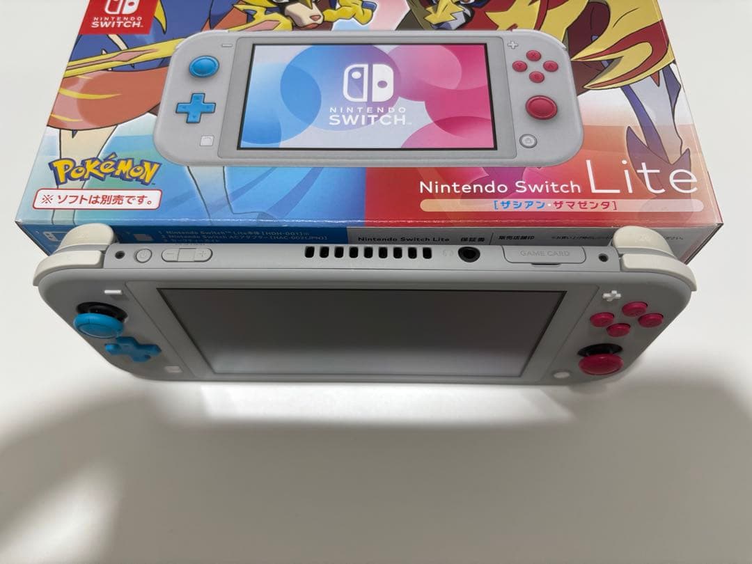 Nintendo Switch Lite ポケモンデザイン　ソードシールド