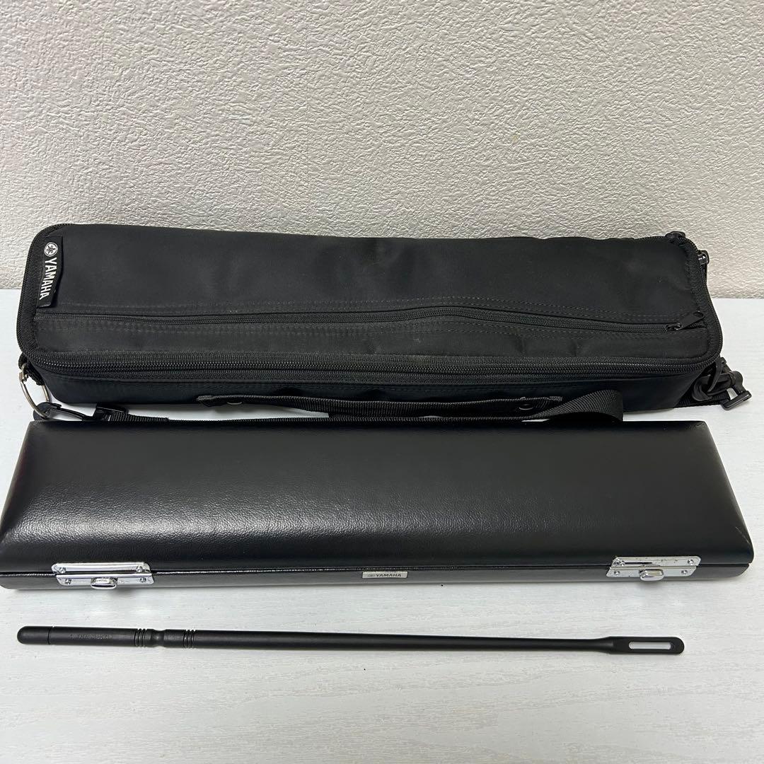 ヤマハフルート　YFL-211 Eメカ付き