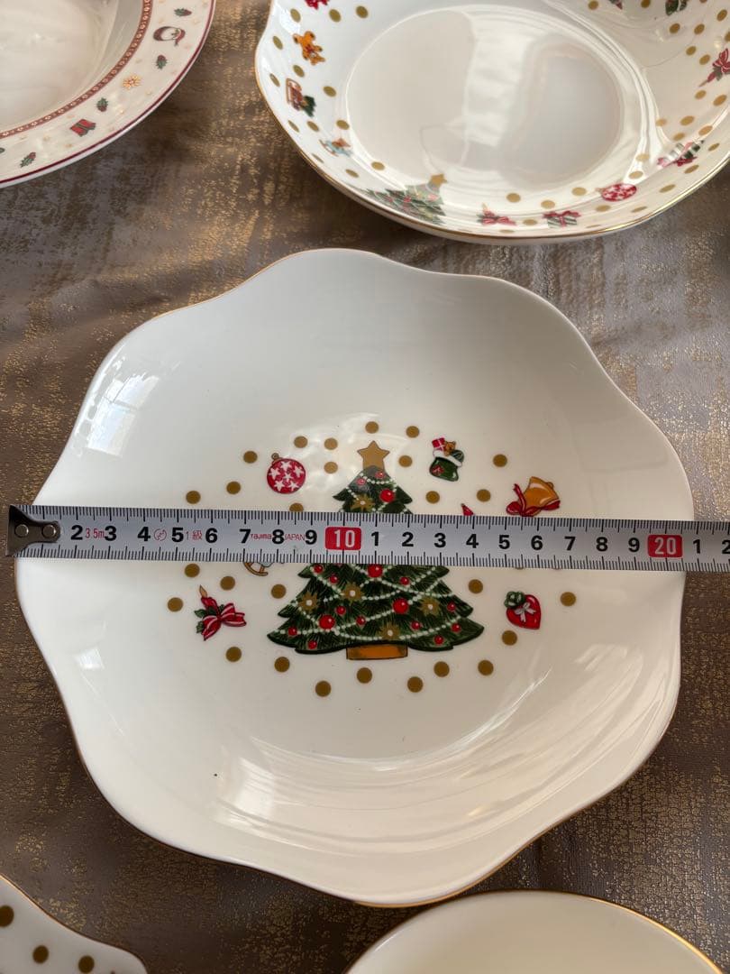 （タイムセール）クリスマスツリー デザイン 食器セット 13点
