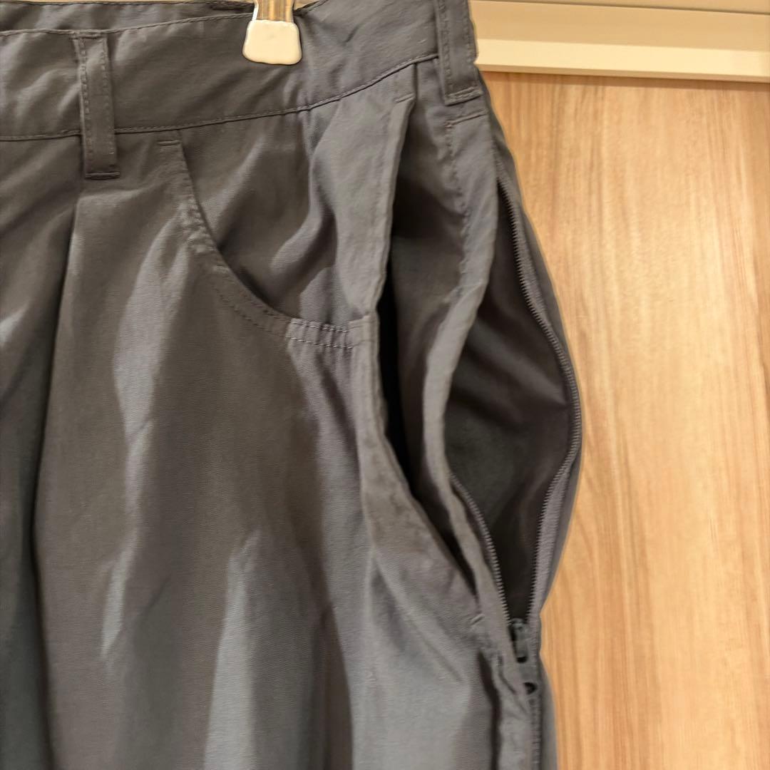 BROCHURE 1P SHAKA M チャコールグレー