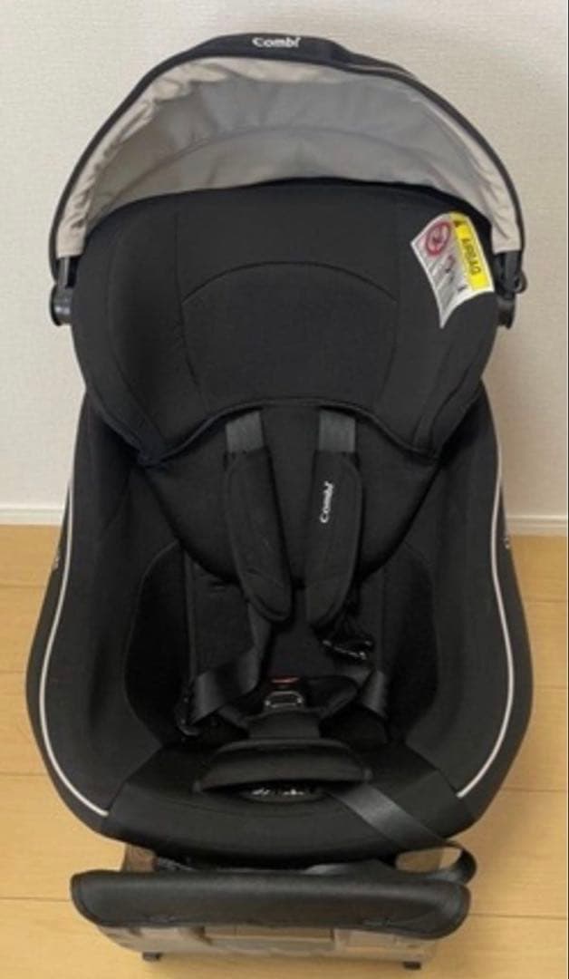 【美品】combi クルムーヴスマート ISOFIX エッグショック Neo