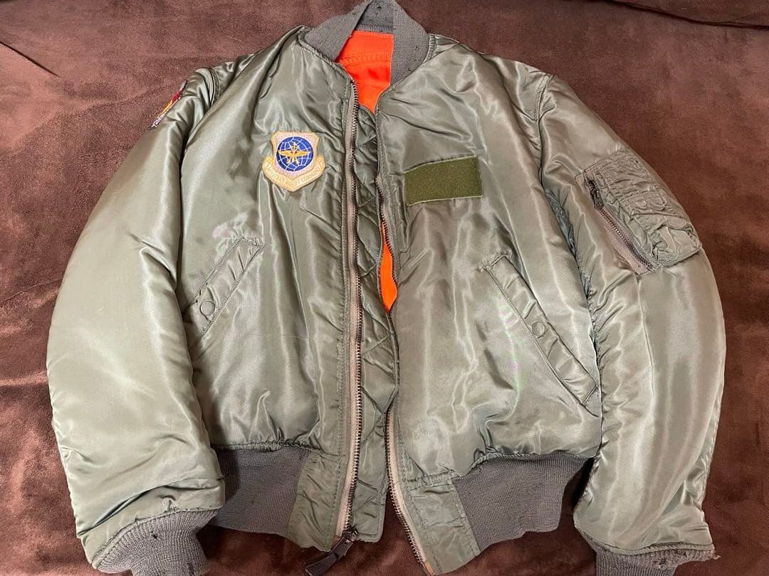 ヴィンテージ60s MA-1フライトジャケット　カーキ