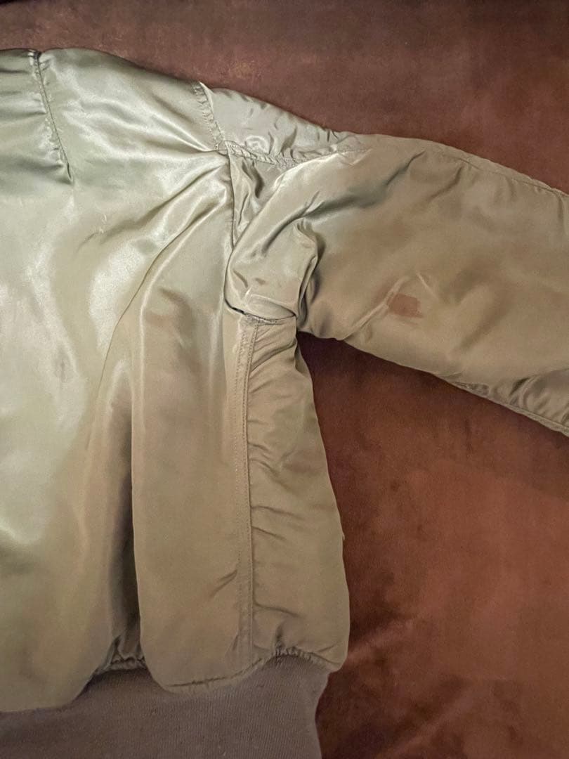 ヴィンテージ60s MA-1フライトジャケット　カーキ