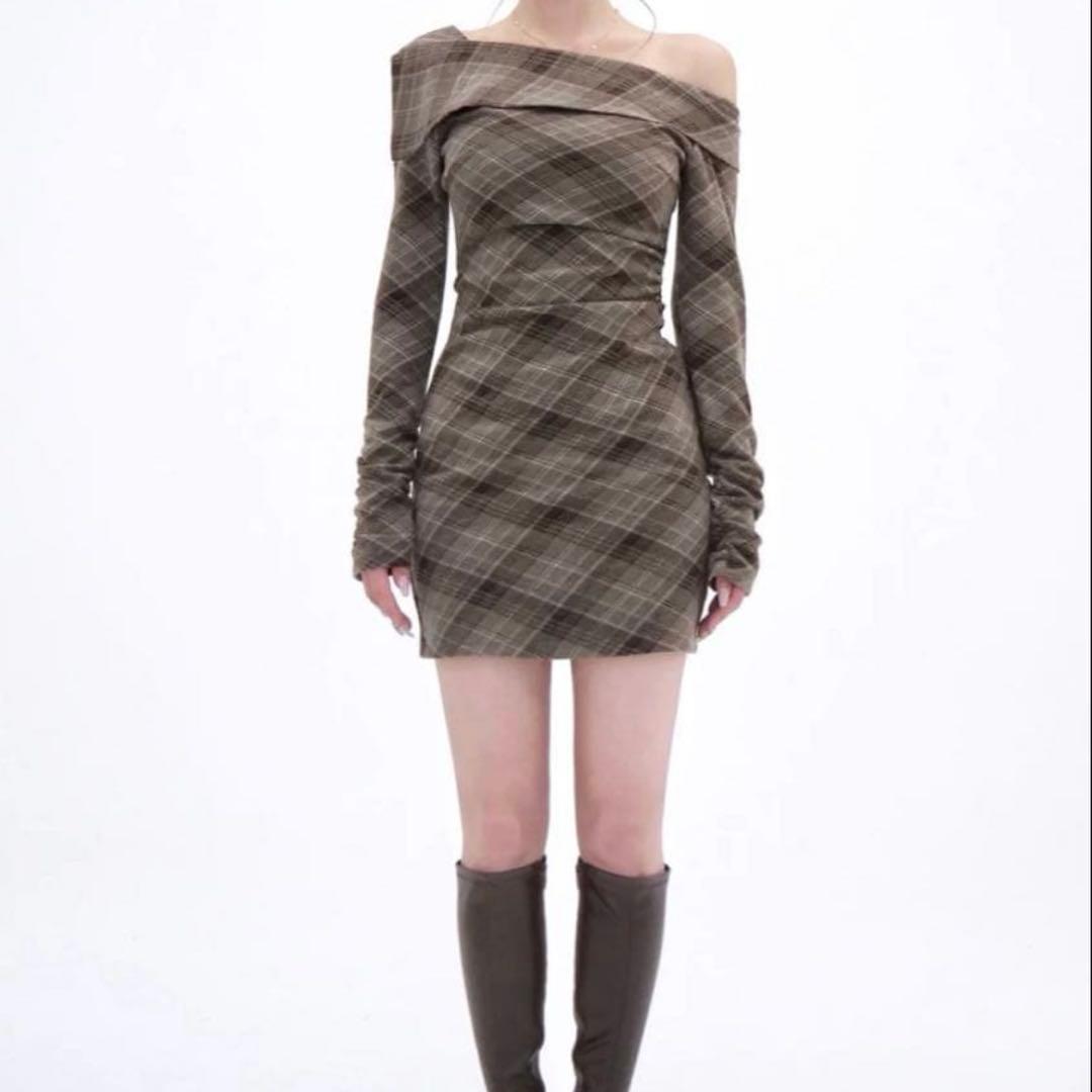 Yilon オフショルダー チェック柄 ワンピース イロン ブラウン