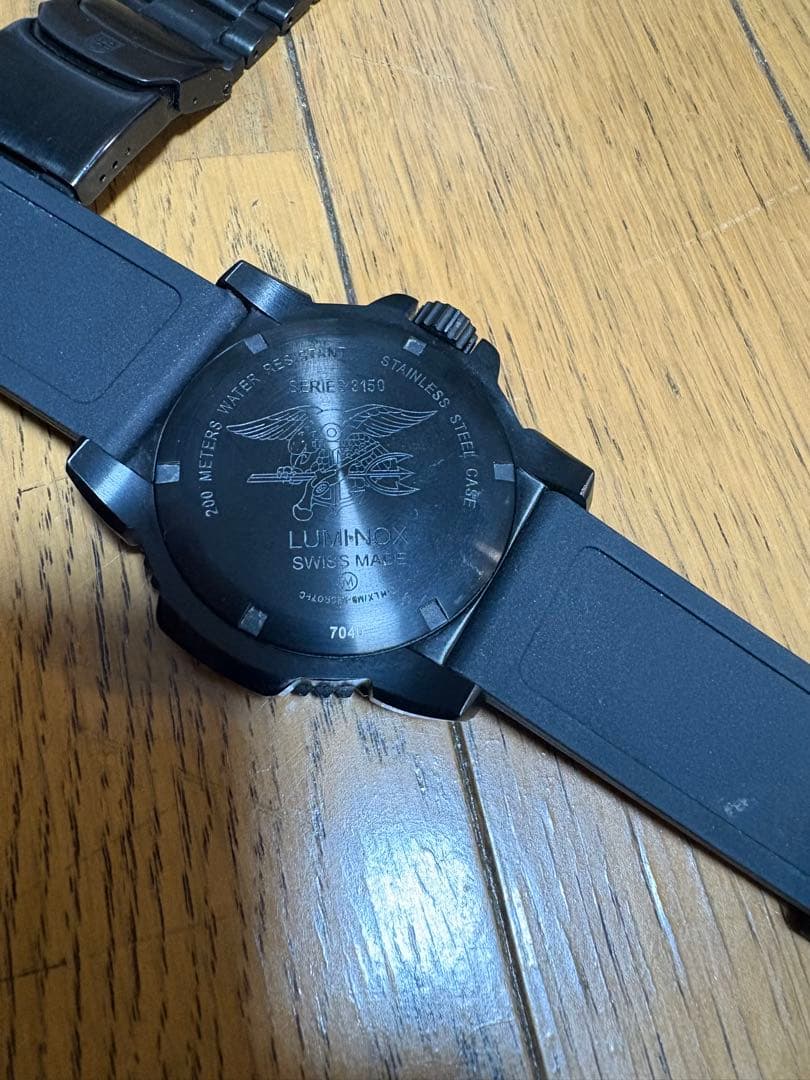 Luminox ブラック ラバーベルト 時計　純正メタルベルト付