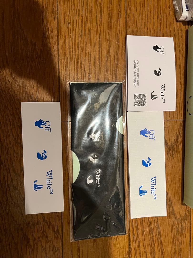 OFF White サングラス ブラック