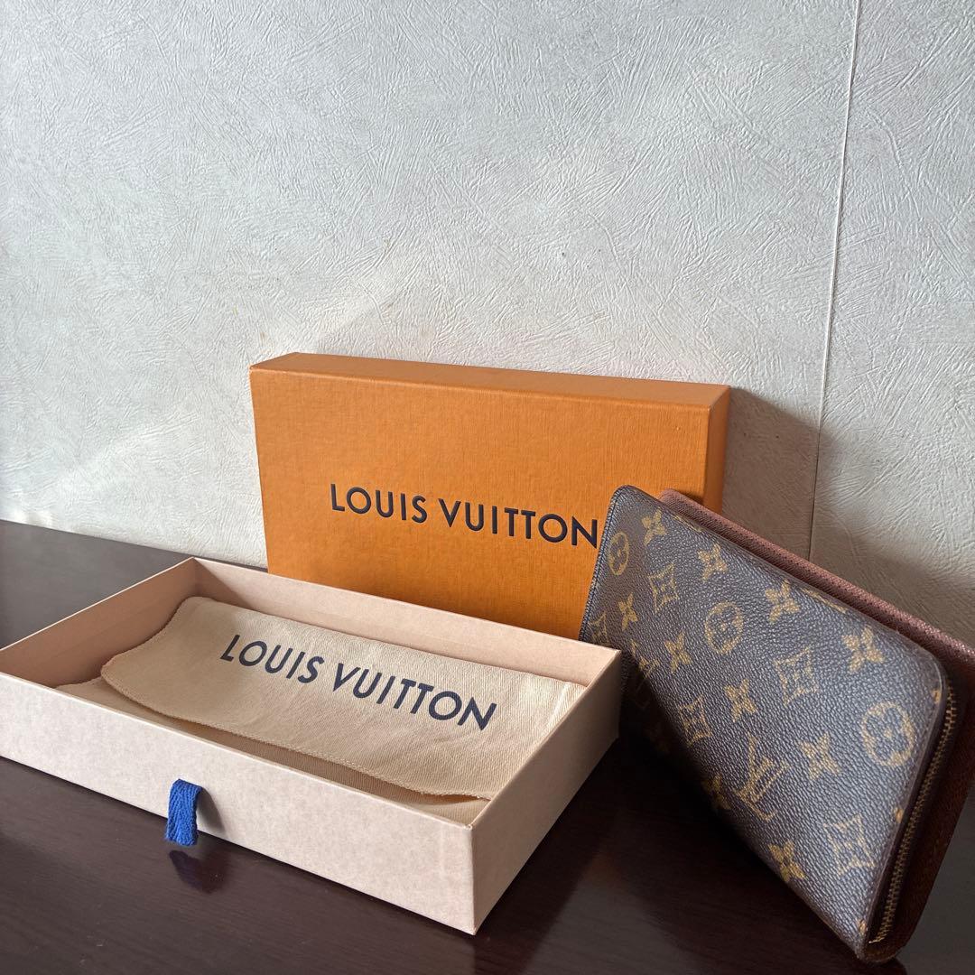 Louis Vuitton モノグラム　長財布　新品未使用品！