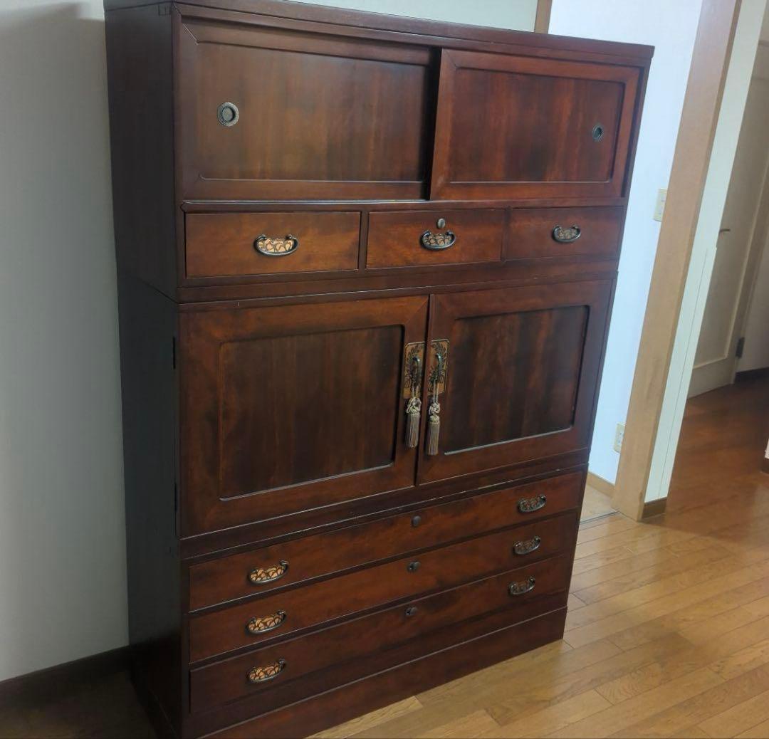 昭和　和ダンス　木製　(送料込み価格)