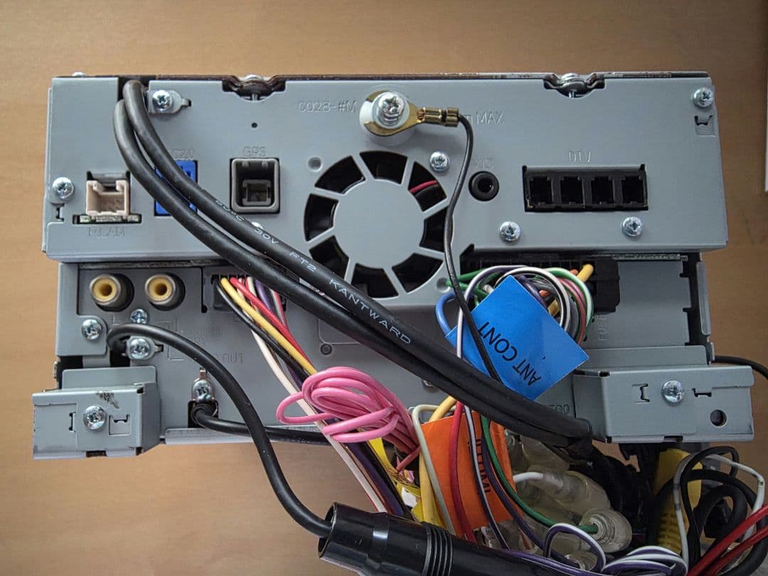 ★ジャンク　KENWOOD　MDVーD706BT　2019製