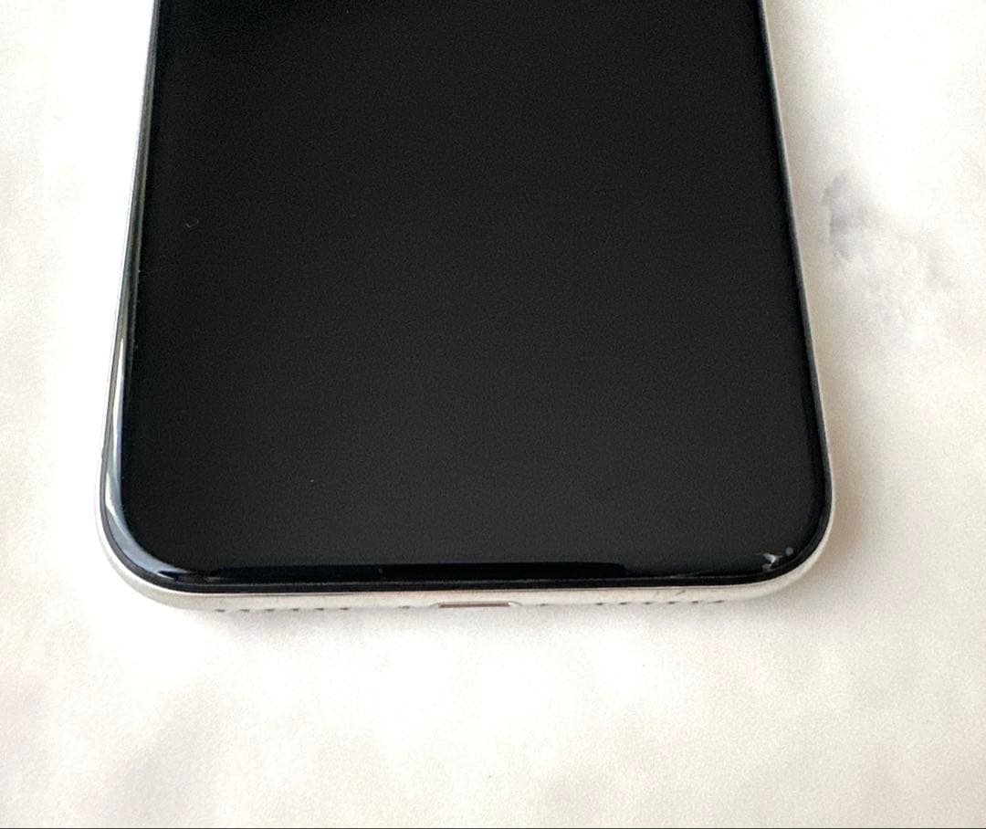 iPhone X 256gb SIMフリー　シルバー　ヒビあり