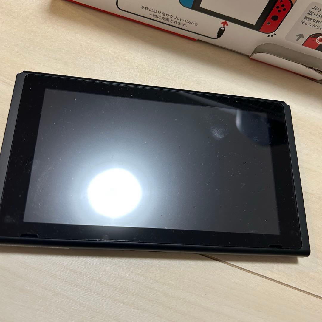 Nintendo Switch 本体　+ microSDカード2枚