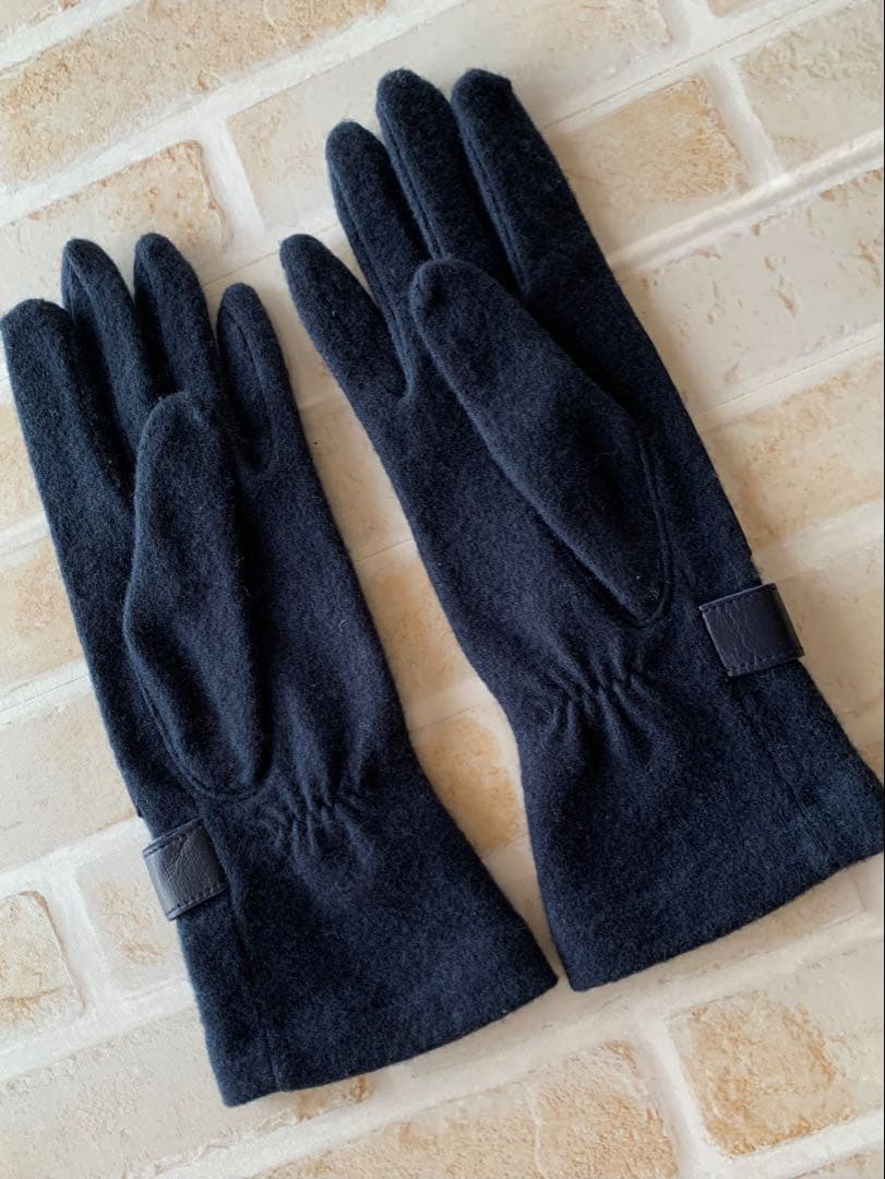 ヴィヴィアンウエストウッド レザー ウール 手袋　濃紺