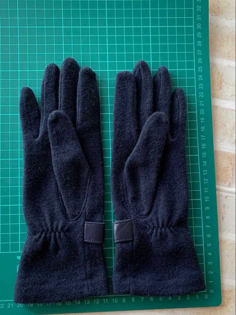 ヴィヴィアンウエストウッド レザー ウール 手袋　濃紺