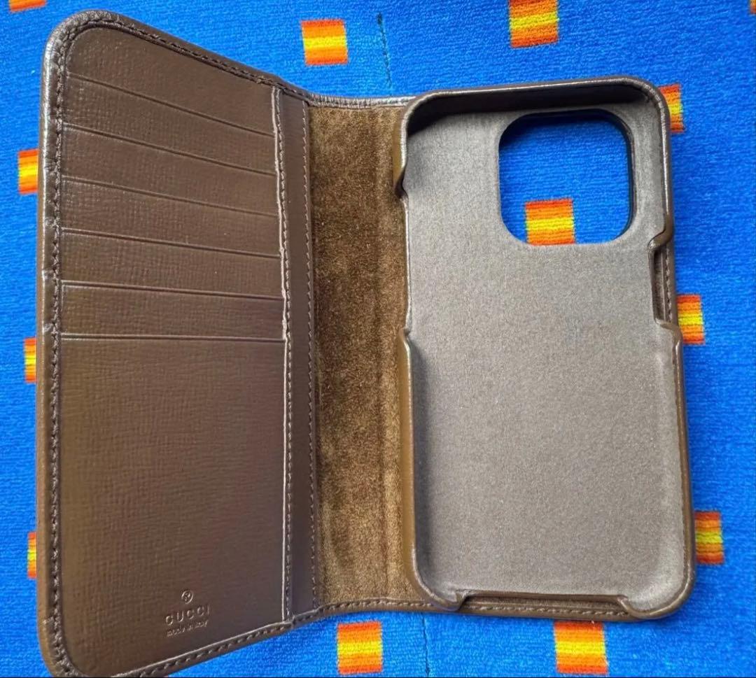 国内直営店購入 GUCCI iPhone15 PRO 手帳 スマホケース