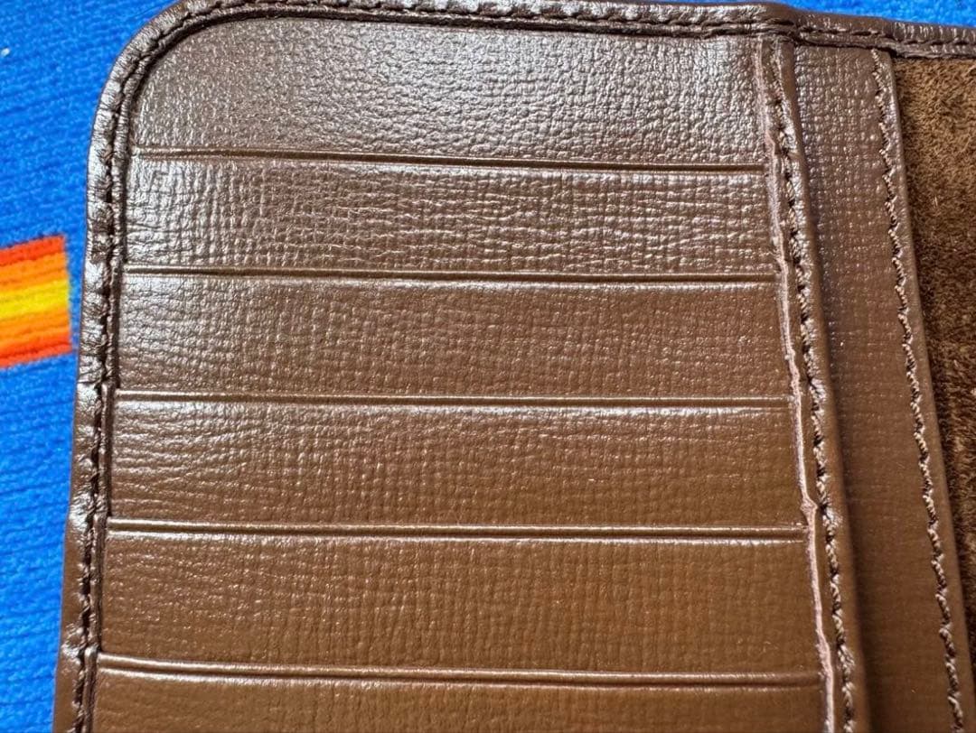 国内直営店購入 GUCCI iPhone15 PRO 手帳 スマホケース