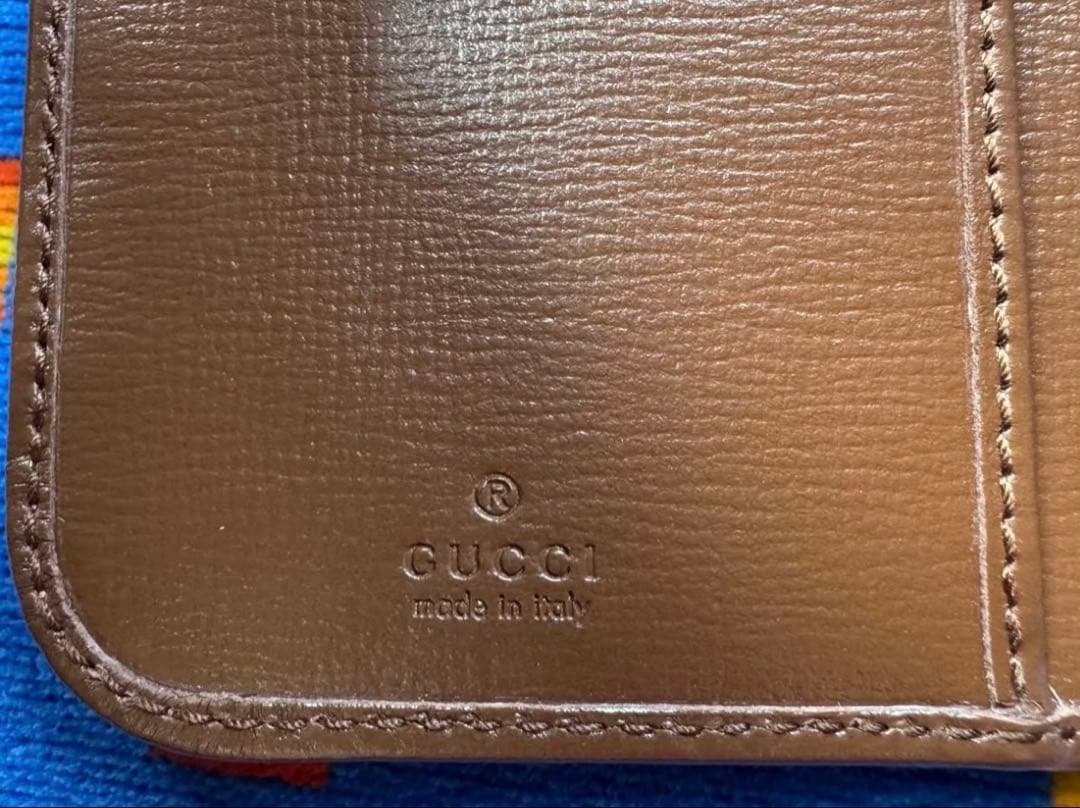 国内直営店購入 GUCCI iPhone15 PRO 手帳 スマホケース