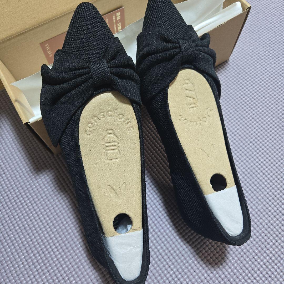 VIVAIA　ヴィヴァイア　ブラック37　リボンフラットシューズ