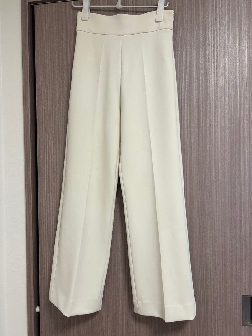 CARLA カーラ ビラクパンツ BIRAKU Pants ホワイト　M