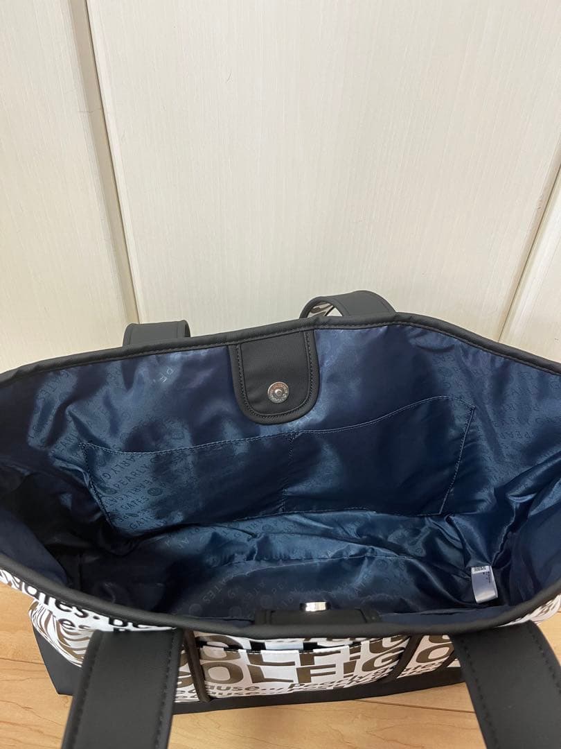 近年モデル 新品未使用 Pearly Gates ゴルフトートバッグ