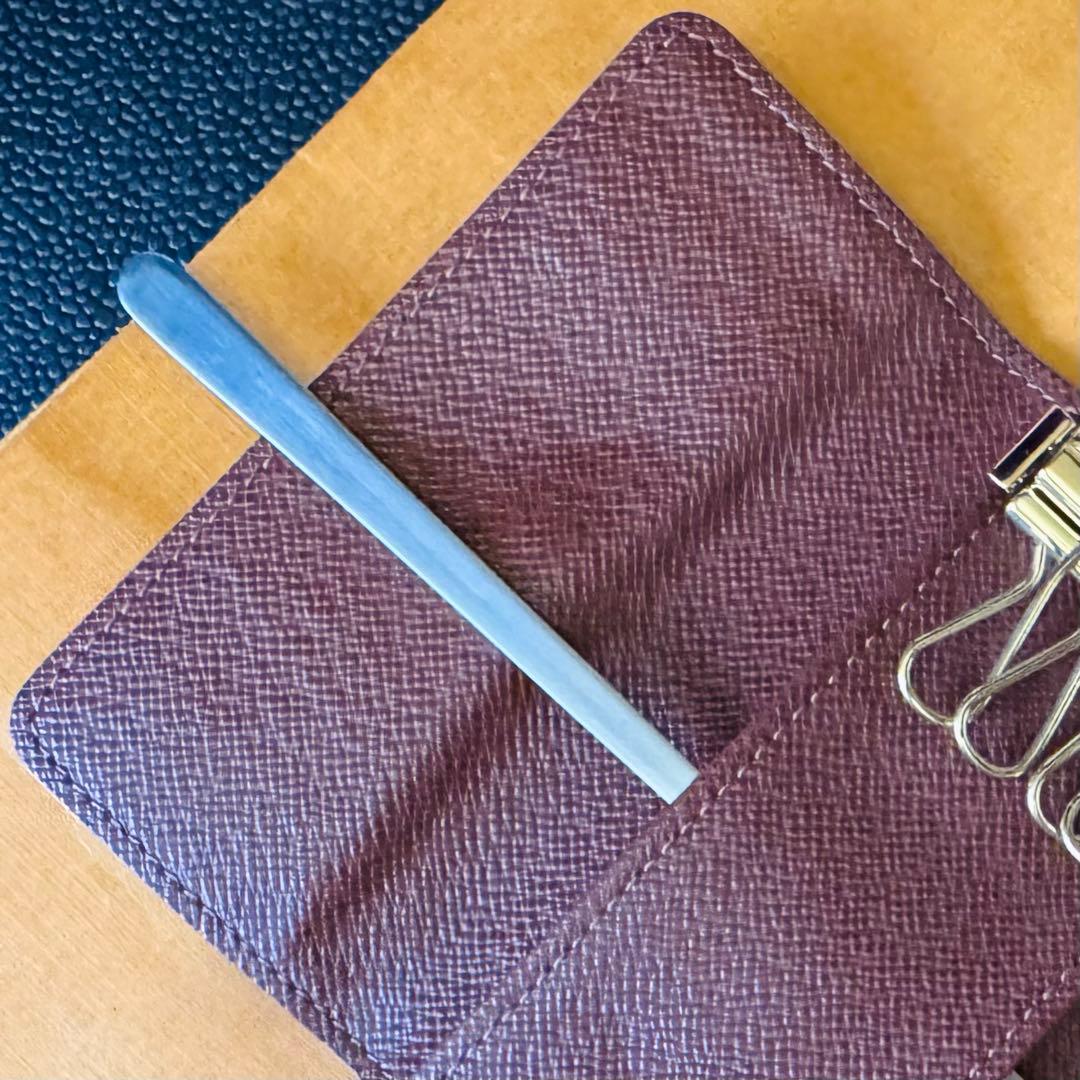 LOUIS VUITTON モノグラム ミュルティクレ 4連キーケース 極美品