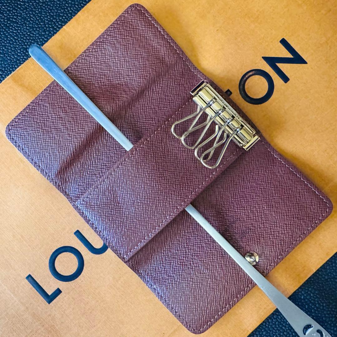 LOUIS VUITTON モノグラム ミュルティクレ 4連キーケース 極美品