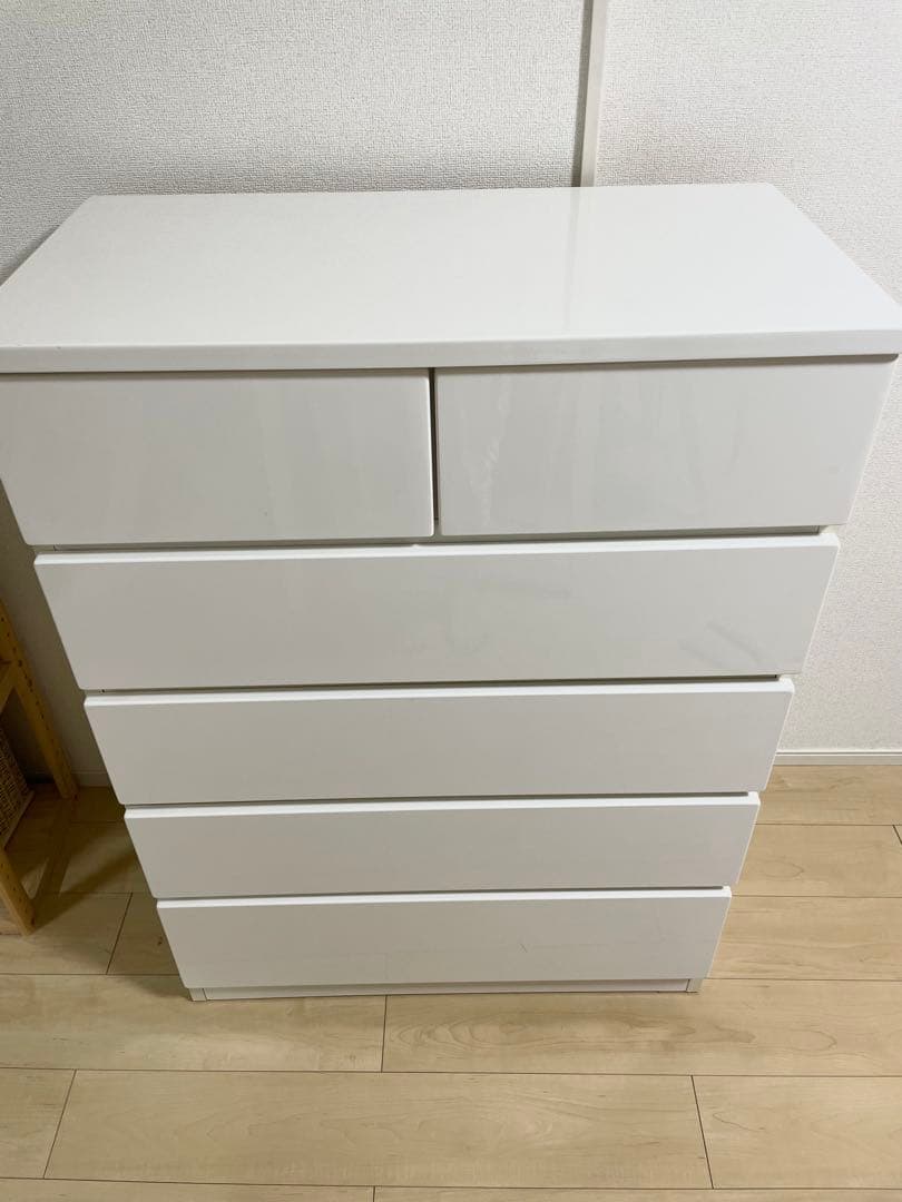 送料込み　ニトリ　ホワイトチェスト　５段