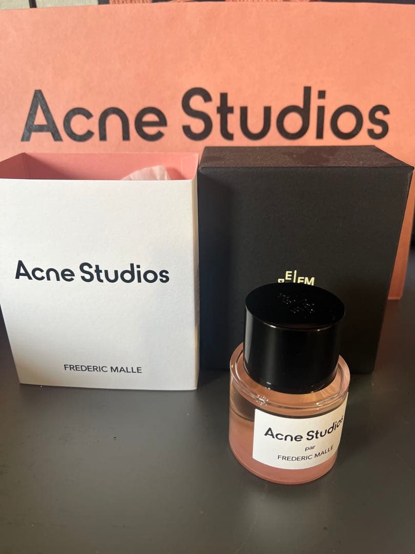 Acne Studios par Frederic Malle 香水　50ml