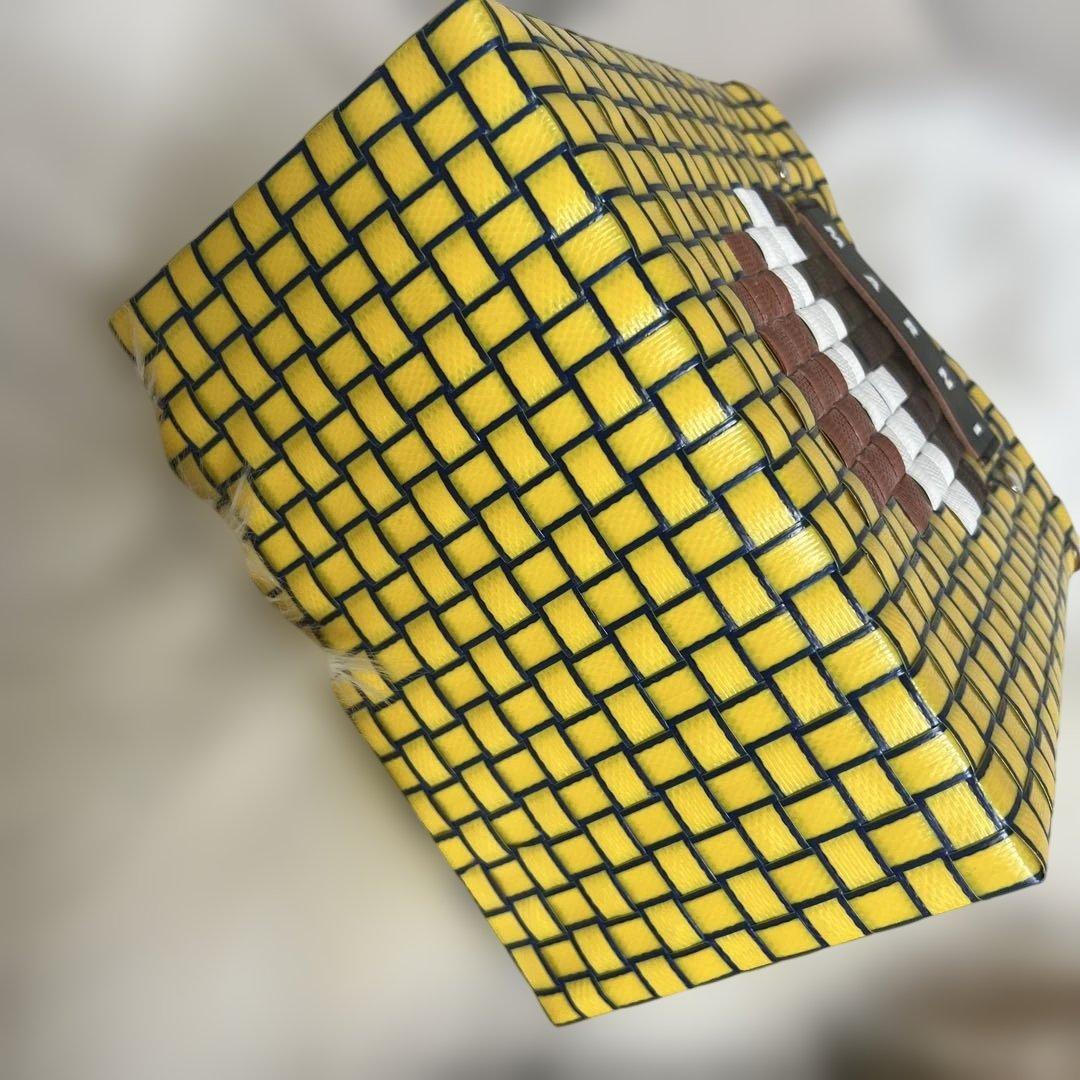 未使用　マルニ かごバッグ MARNI
