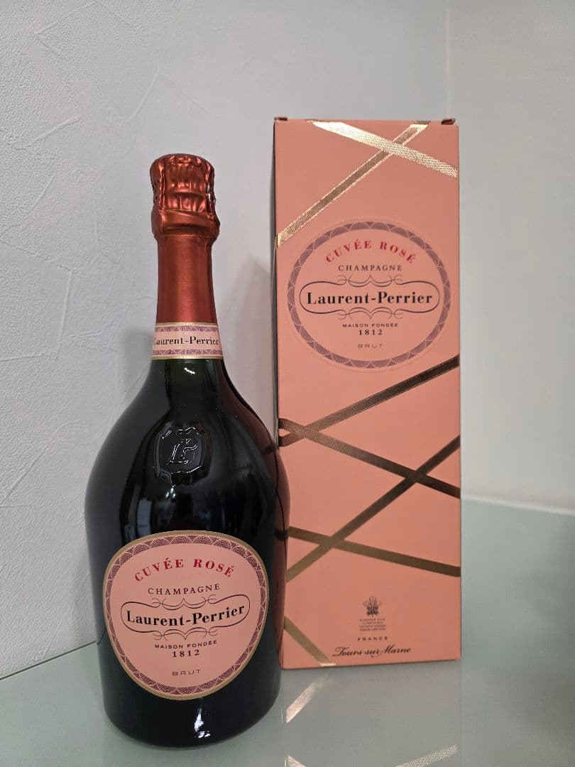 【TT 】シャンパン 正規品 ローラン ペリエ キュヴェ ロゼ 新品未開栓