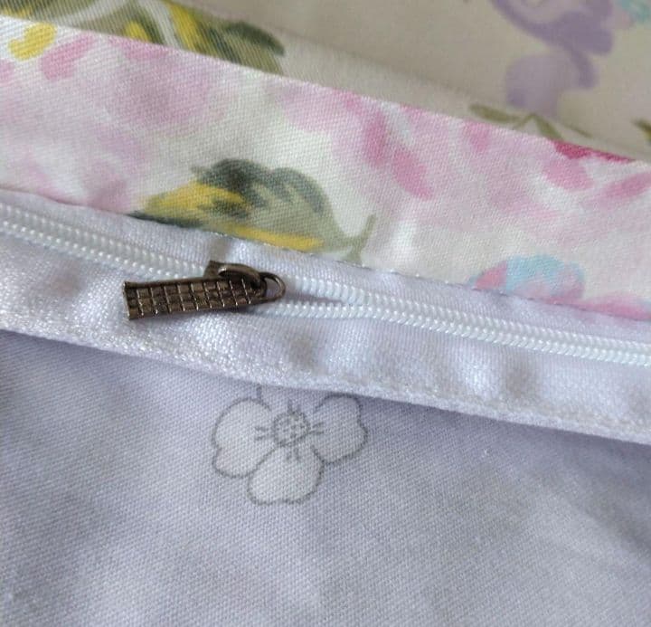 新品新入荷★薔薇と薄いパープルリボンシングル掛け布団カバー・枕カバーシーツの３点