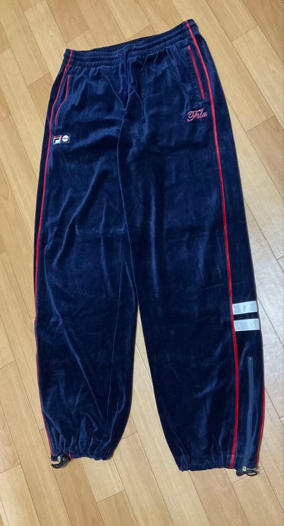 フィラFILA(ネイビー)ベロア上下ジャージXLサイズ