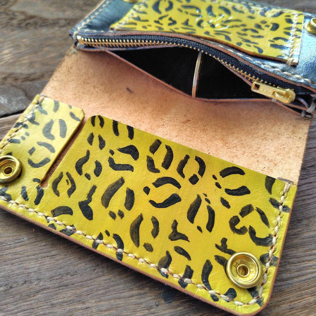 ミドルサイズ トラッカーウォレット 黒× 豹＆ハイビスカス 欲張りセット 84