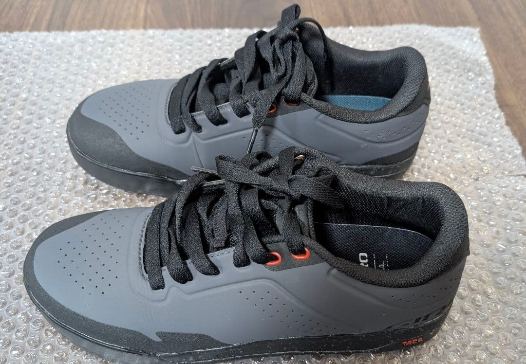 LATCH ラッチ フラットペダルシューズ GIRO ジロ