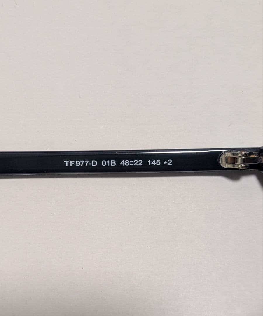 【新品】トムフォード サングラス FT0977D 01B 48サイズ 日本企画