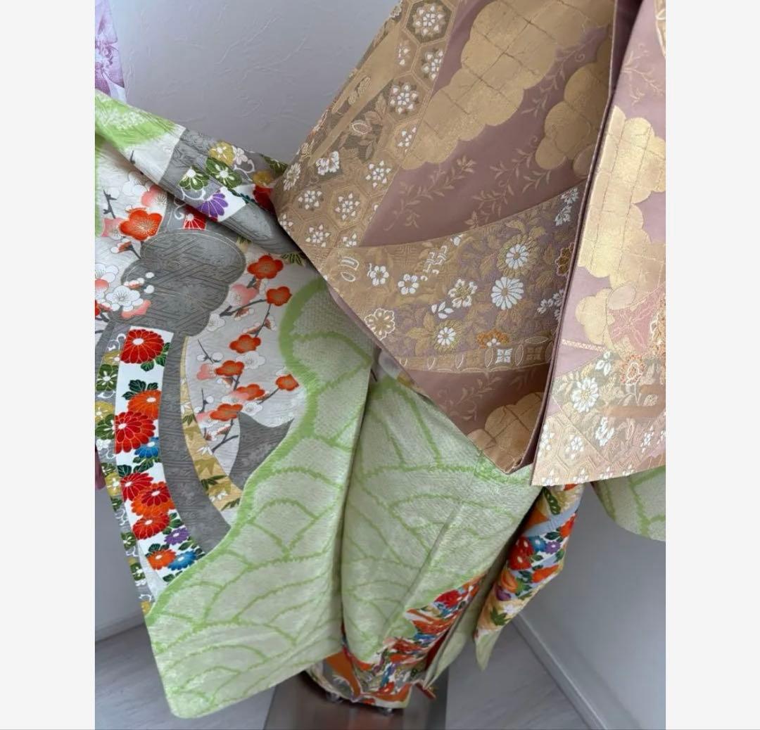 美品豪華刺繍振袖フルセット 鮮やかな花柄 緑・オレンジ