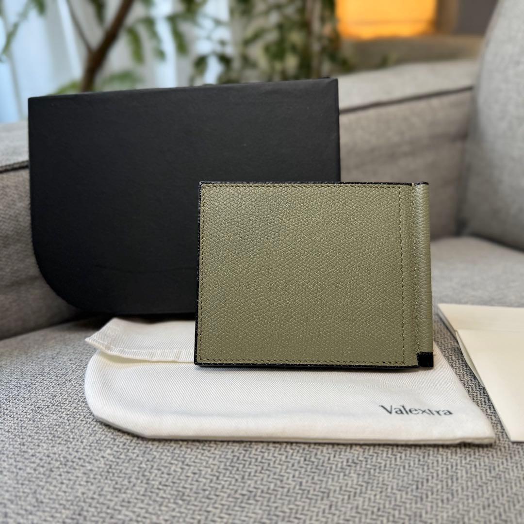 未使用 ヴァレクストラ マネークリップ カードケース オリーブグリーン