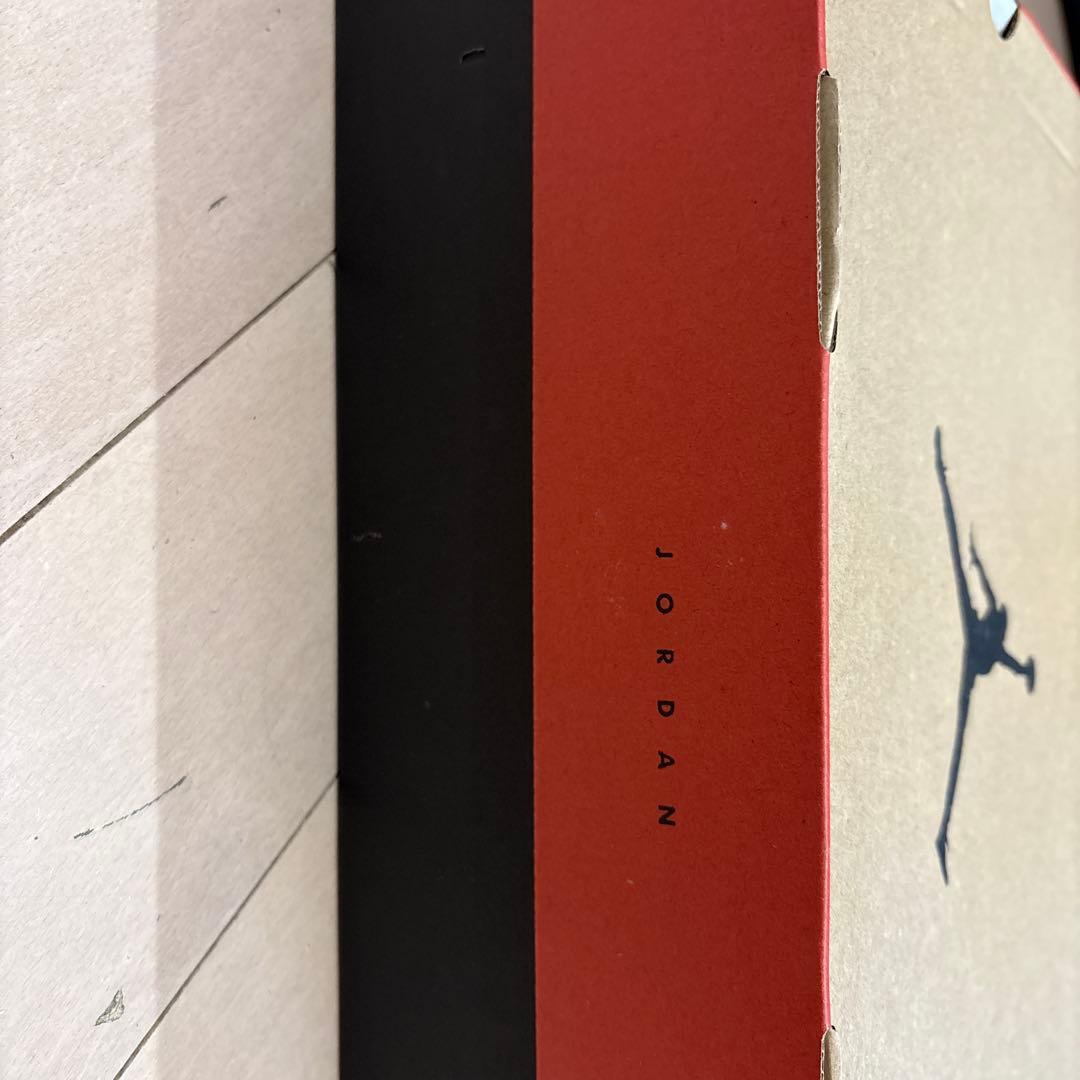 エアジョーダン12 ロイヤリティ