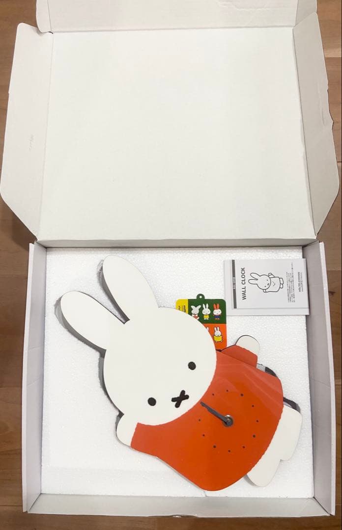 studioCLIP 手振り壁掛け時計[Dick Brunaコラボ]　ミッフィー