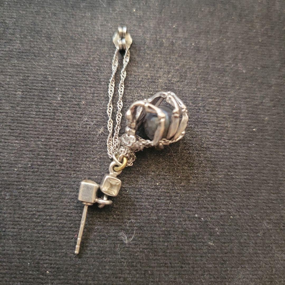 gunda DEVIL　ボーンハンドピアス