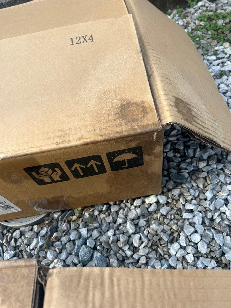 ダイハツ純正アトレー用スチールホイールとホイールキャップ4本セット（ナット付き）