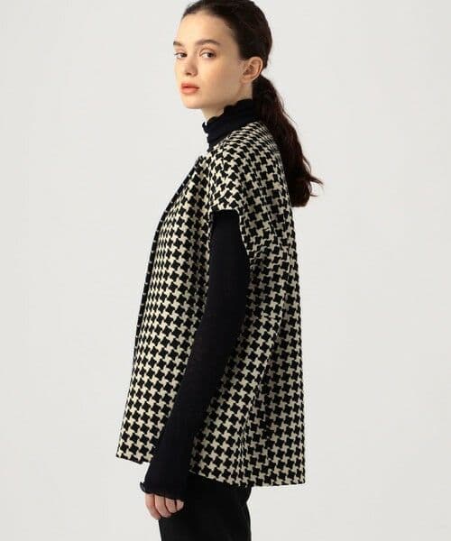 TOMORROWLANDトゥモローランド　ドビーハウンドトゥースバレルジレ日本製