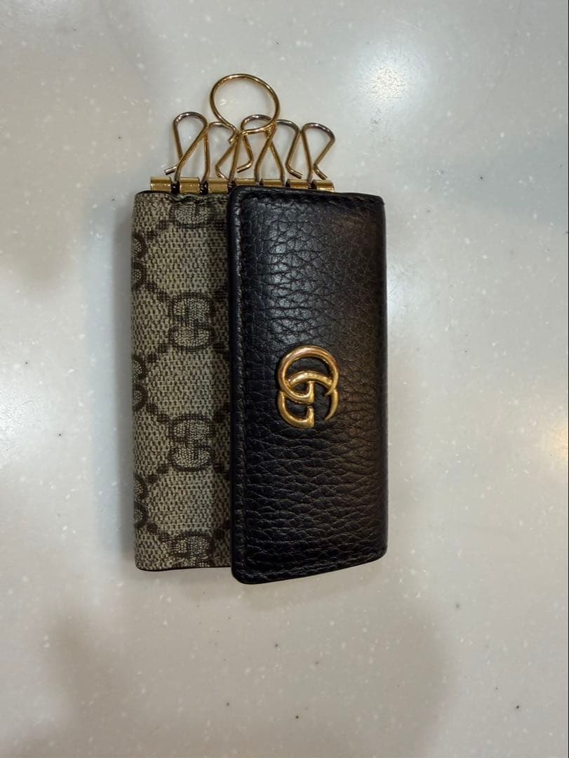 GUCCI キーケース GG 黒/ベージュ グッチ
