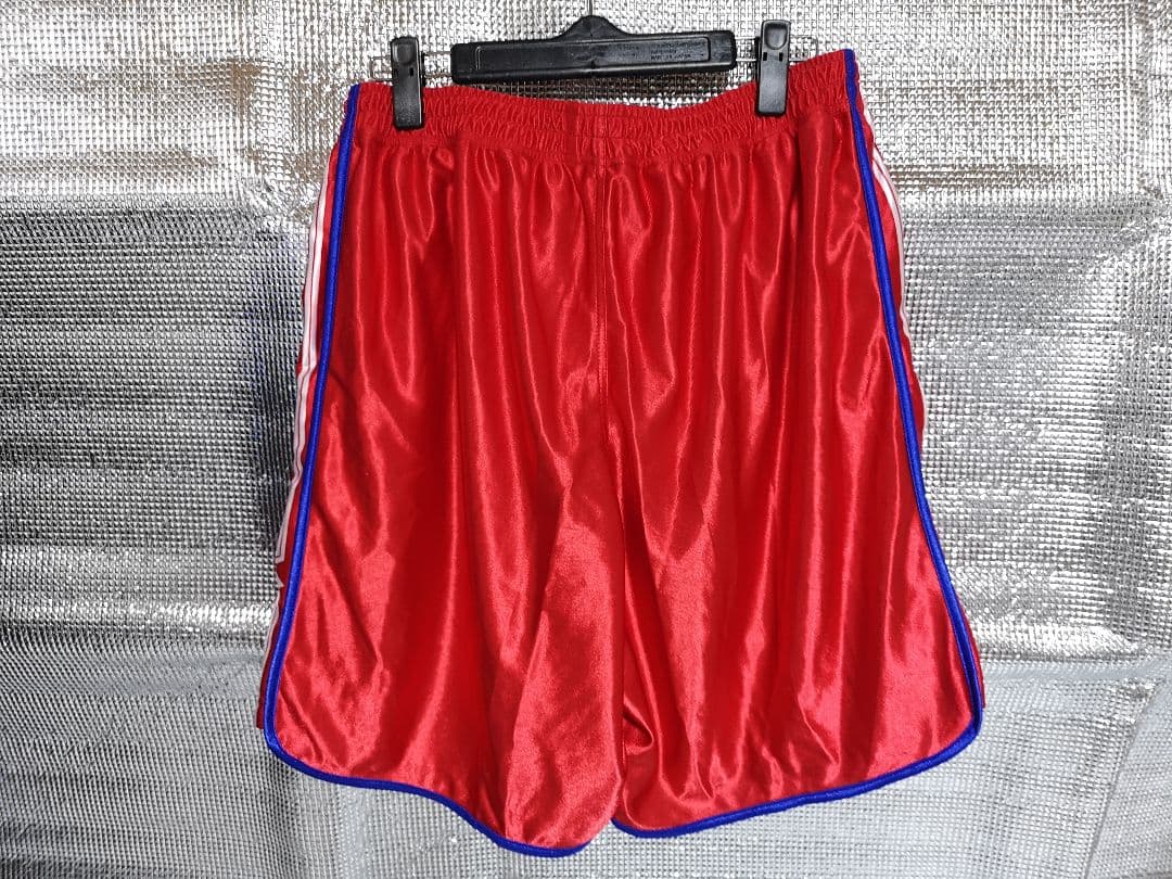 サッカー部　ミズノ　MCライン　サッカーパンツ　光沢レッド　XO